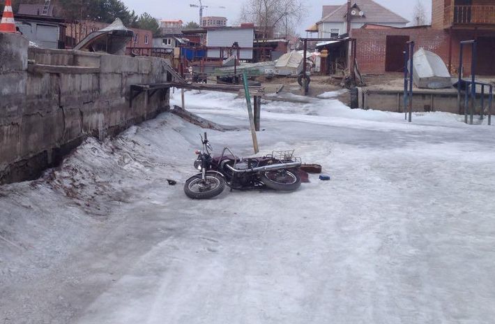 Фото с мест ДТП предоставлены ГИБДД Новосибирска