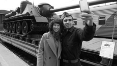 Фоторепортаж Аркадия УВАРОВА