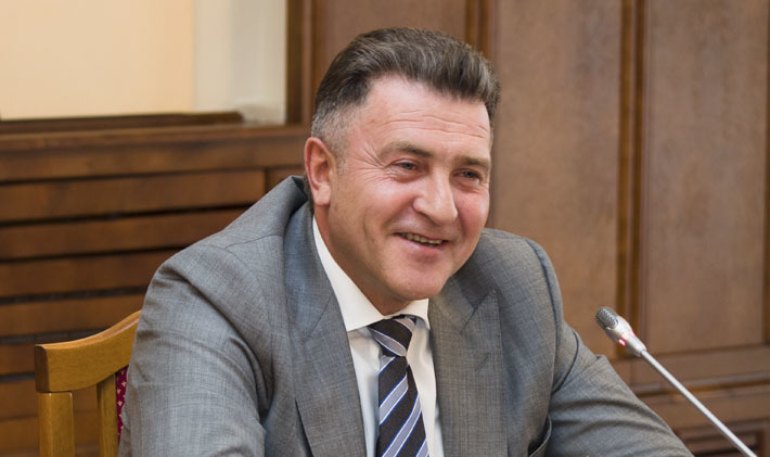 Председатель Законодательного собрания Новосибирской области Андрей Шимкив. Фото Аркадия УВАРОВА