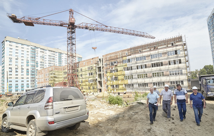 Коробка школы готова на 99 процентов . 
