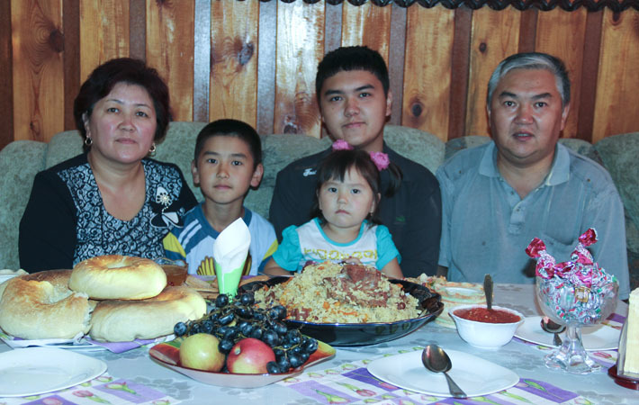 Дружная семья Султановых