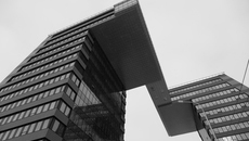 Фото Аркадия УВАРОВА