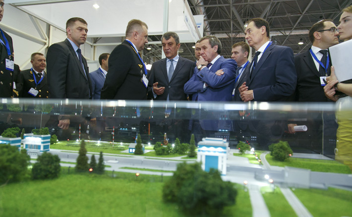 Новосибирск должен стать транспортным ядром Южной Сибири. Фото Аркадия УВАРОВА