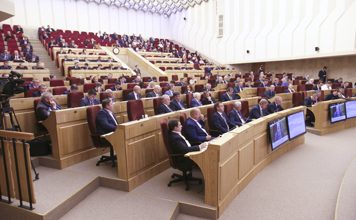 Фото Аркадия УВАРОВА