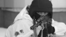 Учения на улицах Новосибирска спецподразделений по устранению террористической угрозы. Фото Аркадия УВАРОВА