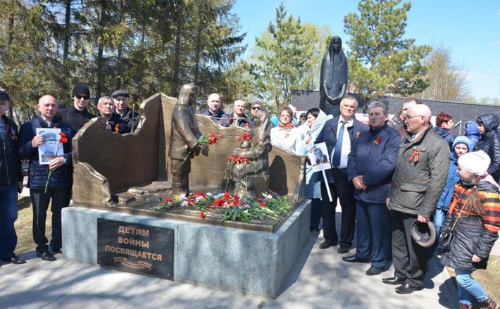 В 2017 году открыли памятник детям войны в Каргате