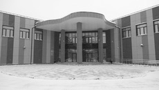 Уникальность работ заключалась в том, что, пока школу № 155 строили, образовательный процесс не прерывался. Фото Аркадия УВАРОВА