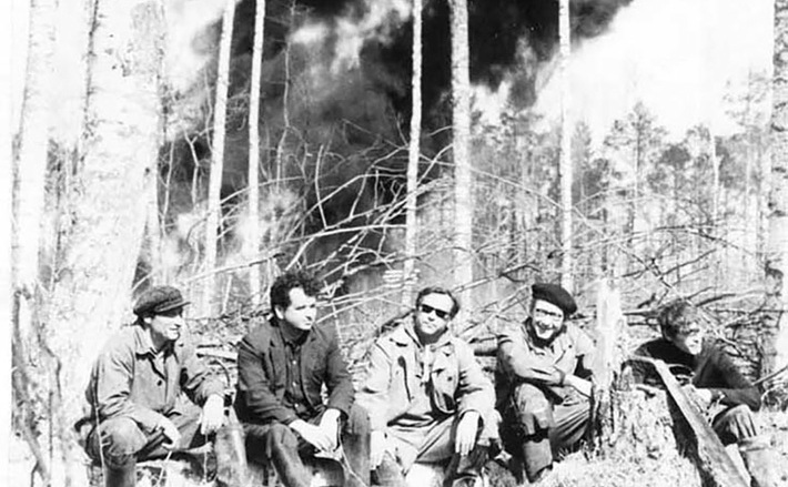 Первый Верх-Тарский фонтан. Н. В. Беляев, Ю. Н. Вараксин, Н. П. Запивалов, Г. С. Пассаженников. Новосибирская область, Северный район, 1970 год. Схема и фото предоставлены Николаем ЗАПИВАЛОВЫМ