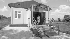 На строительство, ремонт и благоустройство территорий ФАПов в 2018 году предусмотрено 93,8 миллиона рублей. Фото Аркадия УВАРОВА