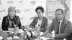 Известные новосибирцы открыто говорят: на выборах губернатора необходимо объединиться и поддержать кандидатуру Андрея Травникова. Фото Аркадия УВАРОВА
