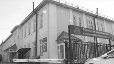 За один день по коридорам поликлиники проходит до 300 человек. Фото с сайта VN.RU