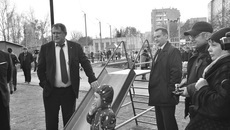 В регионе за 2018 год по проекту «Формирование комфортной городской среды» благоустраиваются 52 поселения — 142 дворовые территории многоквартирных домов и 31 общественное пространство. Фото с сайта правительства Новосибирской области