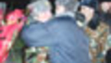 013-03.jpg