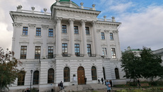 В церемонии награждения в Доме Пашкова участвовали министр культуры РФ Ольга Любимова, генеральный директор АНО «Национальные приоритеты» София Малявина, российская журналистка Ирада Зейналова, продюсер и телеведущая Яна Чурикова и другие эксперты.
