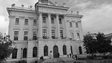В церемонии награждения в Доме Пашкова участвовали министр культуры РФ Ольга Любимова, генеральный директор АНО «Национальные приоритеты» София Малявина, российская журналистка Ирада Зейналова, продюсер и телеведущая Яна Чурикова и другие эксперты.