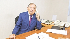 Александр Михайлович Филатов награжден орденом Почета, медалью «За доблестный труд», медалью «Ветеран труда», ему присвоено звание «Заслуженный работник торговли РФ». Фото Алексея Танюшина