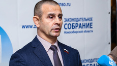 Заместитель председателя комитета Законодательного собрания Новосибирской области по государственной политике, законодательству и местному самоуправлению Игорь Умербаев. Фото с сайта zsnso.ru