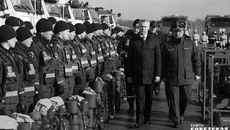 Глава региона Андрей Травников вместе с руководством ГУ МЧС России по Новосибирской области проверил готовность спасателей к приходу большой воды. Фото Алексея ТАНЮШИНА