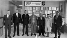 Делегация Республики Узбекистан в ходе рабочего визита посетила торговый центр «Хилокский». Участники встречи обсудили насущные вопросы сотрудничества. Фото предоставлено ЗАО «Торговый центр «Хилокский»