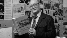 М. С. Бакшин с книгой «Время дорог и испытаний», прочитав которую каждый может прикоснуться к духу патриотизма, заложенному поколением военных лет. Фото: Алексей Танюшин