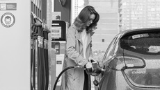 Cеть АЗС «Газпромнефть», Виктор Храмов