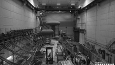 Так сверху выглядит установка ГОЛ-NB — гофрированная открытая ловушка, предназначенная для изучения физики плазмы. /Фото: Алексей ТАНЮШИН