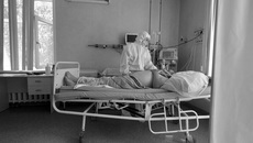 Сегодня ситуация с коронавирусом более тяжелая, чем прошлой осенью: по состоянию на 9 июля в Убинском районе — 204 человека с подтвержденной инфекцией, в стационаре находятся 43 человека. /Фото: zdrav.nso.ru