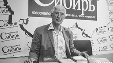 Сын писателя Сергей Ключников побывал в гостях у «Советской Сибири» и рассказал о творчестве своего отца Юрия Ключникова. Фото: Виктор Дмитриев
