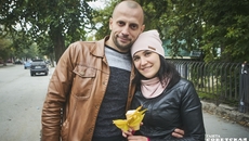 Константин и Юния познакомились в 2003 году, когда приехали в Новосибирск получать высшее образование. Их общение началось в одном из модных в то время интернет-чатов. Фото: Виктор Дмитриев