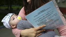 В министерстве труда и социального развития Новосибирской области работает телефон горячей линии 8-800-100-00-82. Специалисты проконсультируют вас о действующих мерах поддержки. Фото: архив ИД «Советская Сибирь»