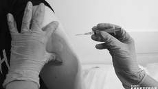 Пока что вакцинацию прошла только треть взрослого населения региона. Фото: архив ИД «Советская Сибирь»