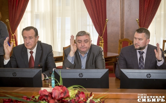 Члены бюджетного комитета единогласно одобрили главный финансовый документ без дискуссий и обсуждений, что говорит о его детальной проработке их коллегами из отраслевых комитетов, а также профильными министерствами. Фото:
Андрей Заржецкий