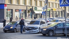 Дорога — всегда зона повышенного риска. 90 процентов автомобильных аварий происходит под влиянием так называемого человеческого фактора. Фото: Андрей Заржецкий