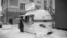 В марте 2020 года выручка фудтрака TomYumBar выросла в 12 раз — во время локдауна формат торговли навынос оказался золотым. Фото: Андрей Заржецкий