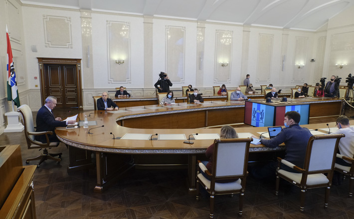 В пресс-конференции приняли участие не менее 65 журналистов - в том числе онлайн. Фото: nso.ru