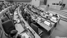 Некоторые поправки, сделанные по наказам избирателей, не вошли в закон о бюджете. Вместе с правительством региона депутаты рассмотрят их до конца марта. В итоге компромисс должен быть найден. Фото: Андрей Заржецкий