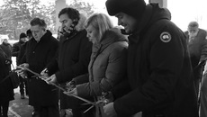 В открытии одного из важнейших для Сузунского района объектов здравоохранения приняли участие министр здравоохранения Новосибирской области Константин Хальзов, председатель Законодательного собрания региона Андрей Шимкив, глава Сузунского района Лилия Некрасова. Фото: zdrav.nso.ru