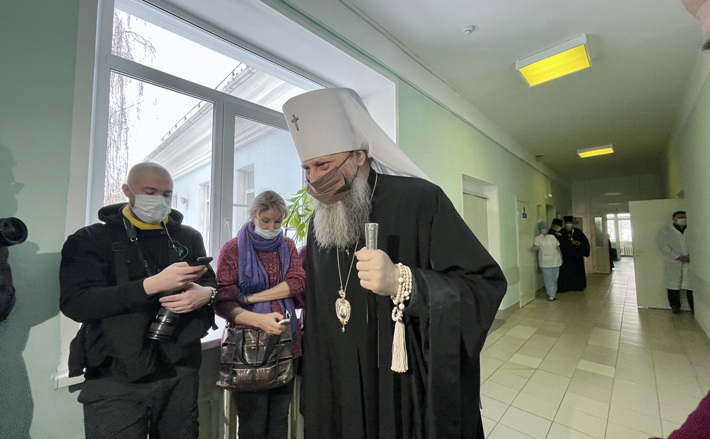 Помещения учреждения освятил митрополит Новосибирский и Бердский Никодим. Фото: nso.ru