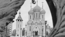 Каждый муниципальный район и город региона обладает уникальным туристическим потенциалом. В Новосибирске, например, мог бы появиться отдельный маршрут по храмам и церквям. Конечно, большой интерес гостей вызовет гастрономический тур, причем наш издательский дом даже выпустил целый «Вкусный путеводитель» с рецептами аутентичных блюд от каждого города и района. Идей много, пора сформулировать конкретику. И деньги под нее есть. Фото: Юлия Назаренко