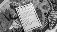 Вот такие яркие изделия и красиво оформленное искреннее письмо прислали из села Щеглово Чановского района. Фото: Андрей Заржецкий