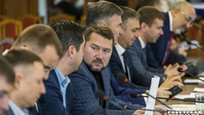 Члены комиссии Заксобрания по наказам избирателей обсудили уточненный план на 2022 год — общий объем его финансирования составляет 17 миллиардов рублей. Фото: Андрей Заржецкий