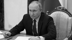 В ходе встречи с Юрием Зайцевым (в режиме видеоконференции). Фото с сайта kremlin.ru