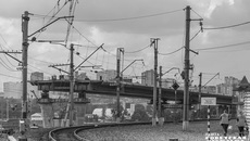 Сейчас работа на всех объектах мостового перехода — тоннелях, пилоне, эстакадах — ведется одновременно. Фото: Андрей Заржецкий