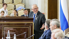 Выступление председателя Чулымского совета ветеранов Владимира Попова на очередном пленуме новосибирского областного совета ветеранов-пенсионеров войны, труда, военной службы и правоохранительных органов вызвало большой интерес. Фото: Андрей Заржецкий