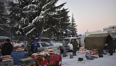 Свежее мясо от фермерских хозяйств уходило влет: в новогодние каникулы на столах будут и сибирские пельмени, и жаркое, и много других вкусностей. Фото: nso.ru