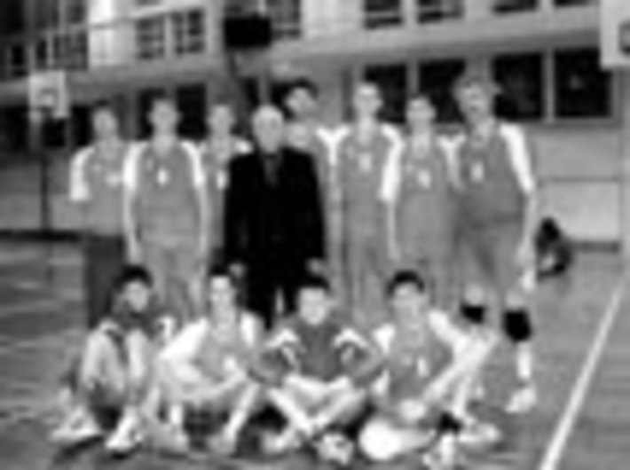 061-16.jpg