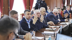Принять меры по обеспечению безопасности детей на транспорте рекомендует Федерация. Парламенту региона инициативу озвучила Уполномоченный по правам ребенка Новосибирской области Надежда Болтенко. Фото: Андрей Заржецкий
