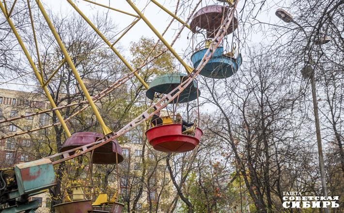 Аттракцион (фр. attraction — притягивающий) — это сооружение или устройство, созданное для развлечений. Обычно устанавливается в местах, предназначенных для коллективного отдыха (парки, развлекательные центры, игровые площадки). Фото: Андрей Заржецкий
