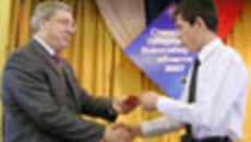 070-03.jpg
