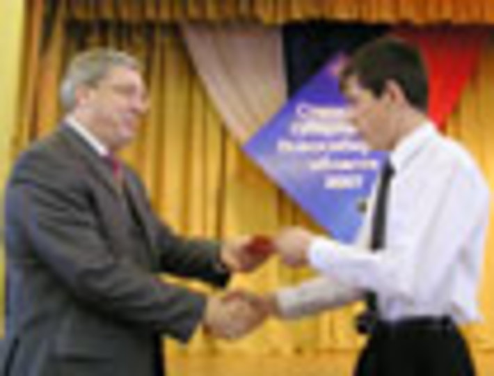 070-03.jpg